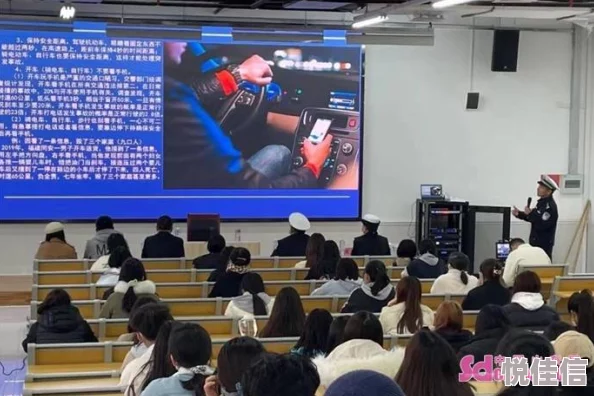 大学生久久香蕉国产线观看引发热议学生们纷纷讨论其对校园文化的影响及社会反响