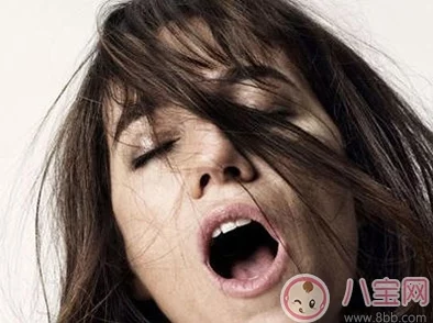 女人被躁到高潮嗷嗷叫小这可能是对性爱中女性反应的夸张描述
