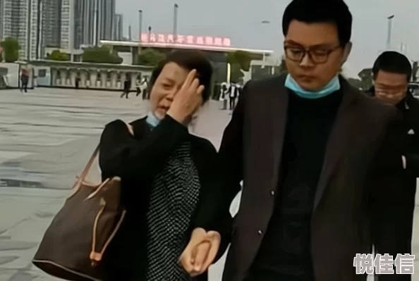 过把瘾就死抢鲜看点经典剧集重温，情节紧凑引人入胜，演员表演精湛