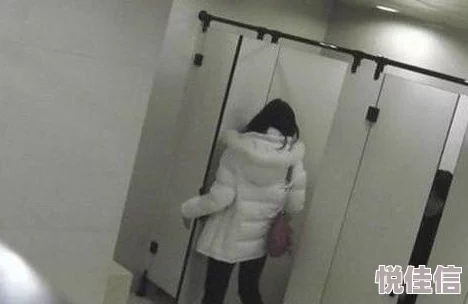 国产偷窥女厕所高清近日网络监管部门加大力度打击此类违法行为