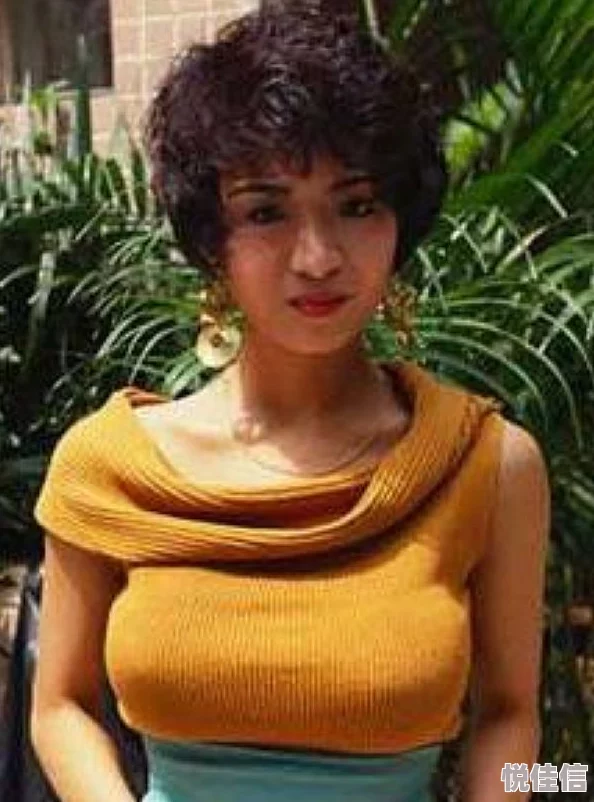 叶子楣露全乳特区爱奴画面太过火辣让人脸红心跳