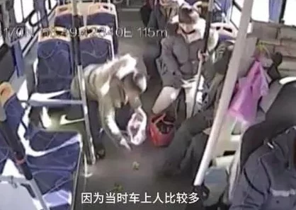 公交乱淫伦小说全集新鲜出炉情节更加刺激扣人心弦