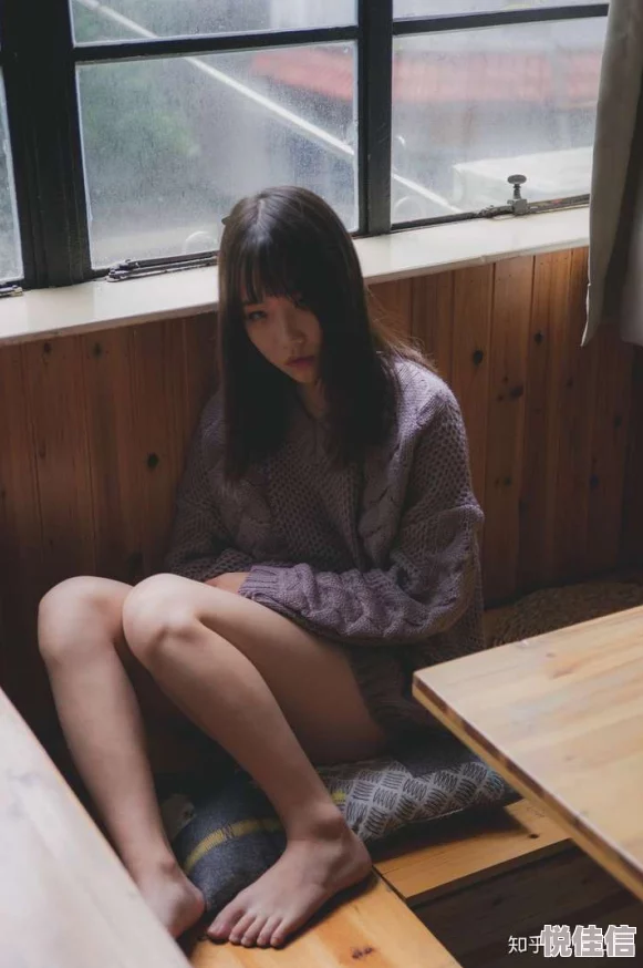 柚木酱室友的妻子携手共进创造美好未来勇敢追梦成就自我