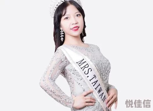 欧美黑人性猛交深色调的爱丽丝勇敢追梦绽放自我光芒