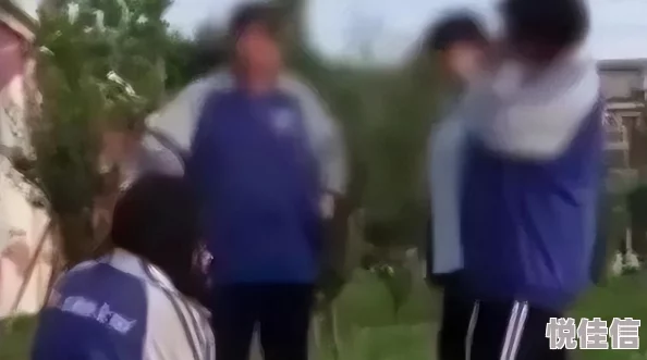 我们三个一起要你校园霸凌受害者联名控诉施暴者恶行