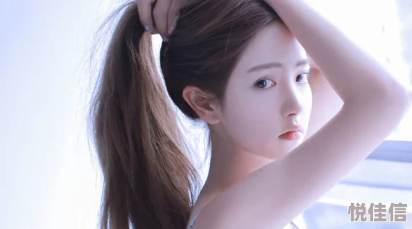 桥本有菜的作品据说她私下喜欢收集古董娃娃而且厨艺相当了得