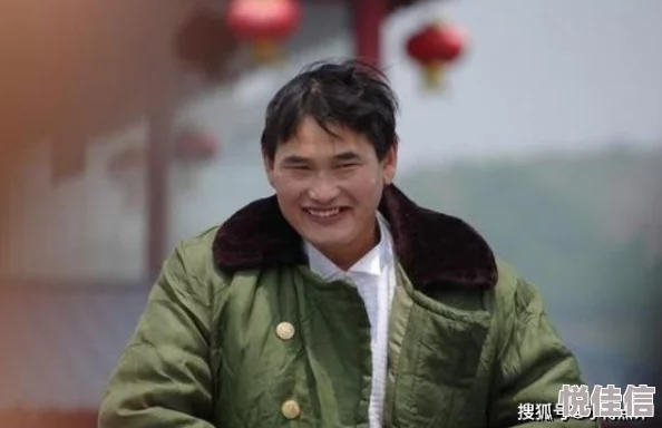 苏凡网友称其作品风格独特引人入胜未来可期