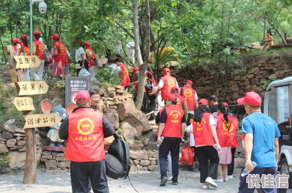 荒漠乐园热门打卡地：观光客络绎不绝，会长久驻足吗？