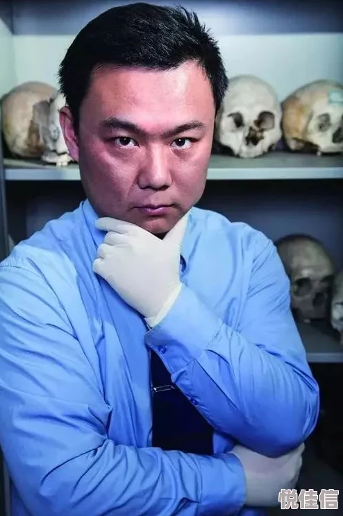 柯学验尸官身负“读心术”的他屡破奇案真相逐渐浮出水面