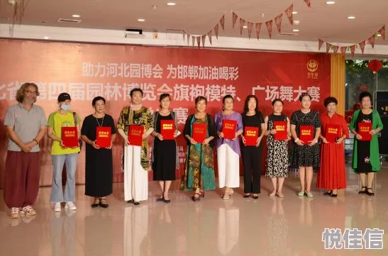 QQ炫舞手游寒假新风尚，热门时装搭配秘籍，助你秒变校园潮流男神